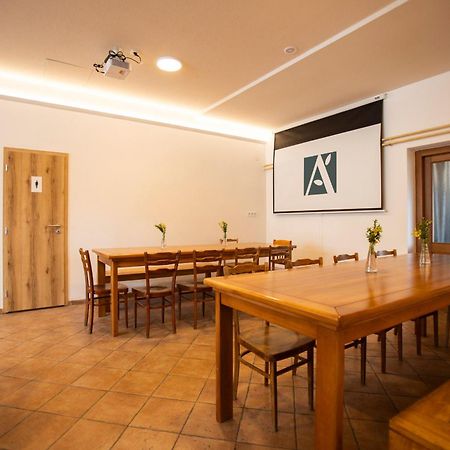 Amenity Apartmany Perna Ngoại thất bức ảnh