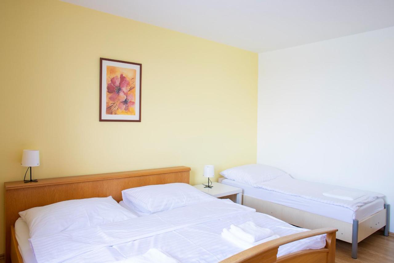 Amenity Apartmany Perna Ngoại thất bức ảnh