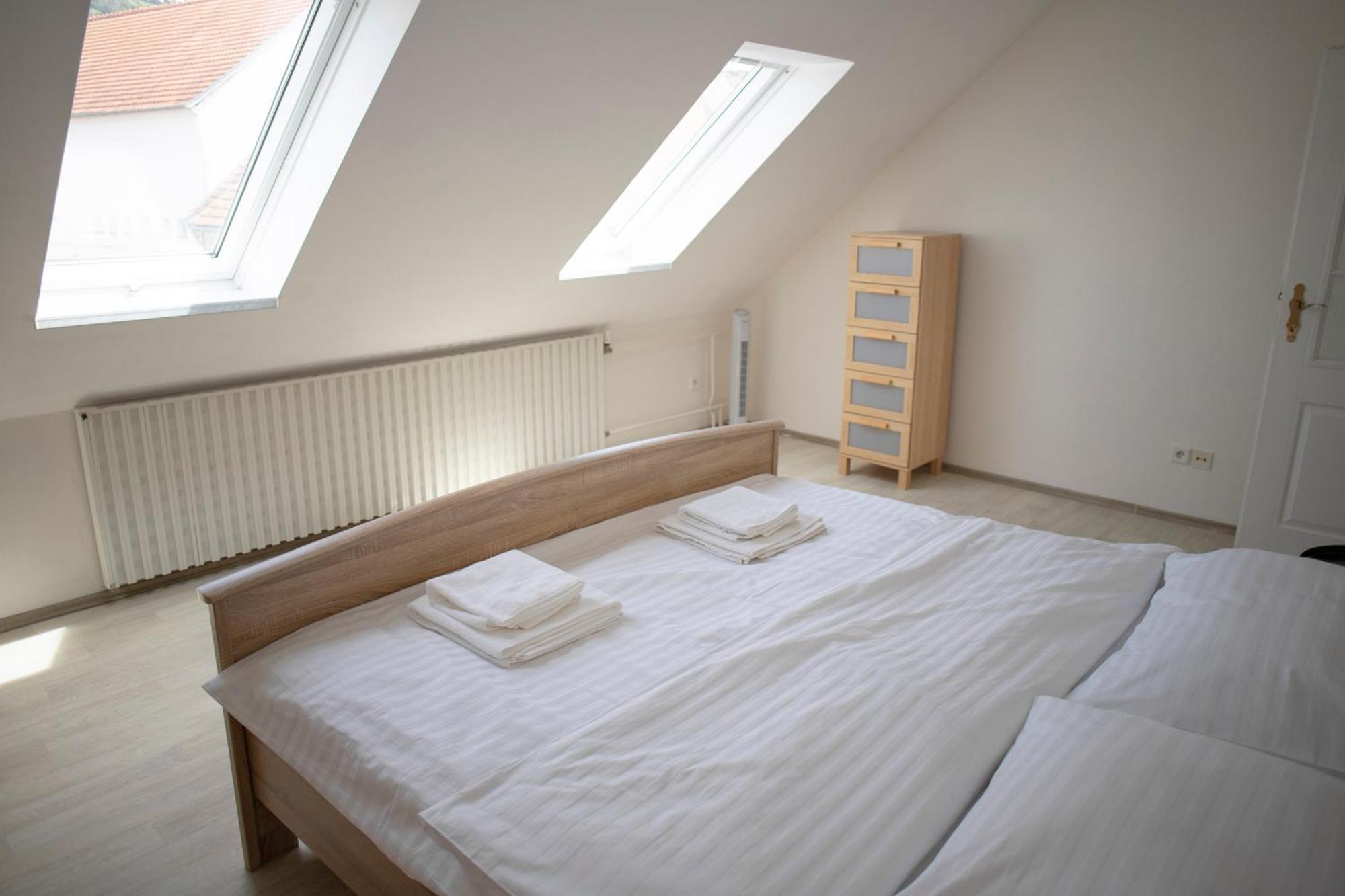 Amenity Apartmany Perna Ngoại thất bức ảnh